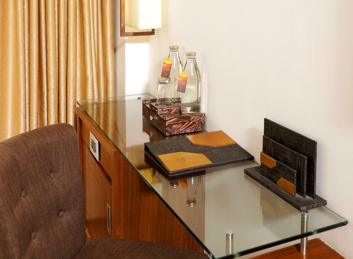 Amber Dale Luxury Hotel & Spa, Munnar Exteriör bild